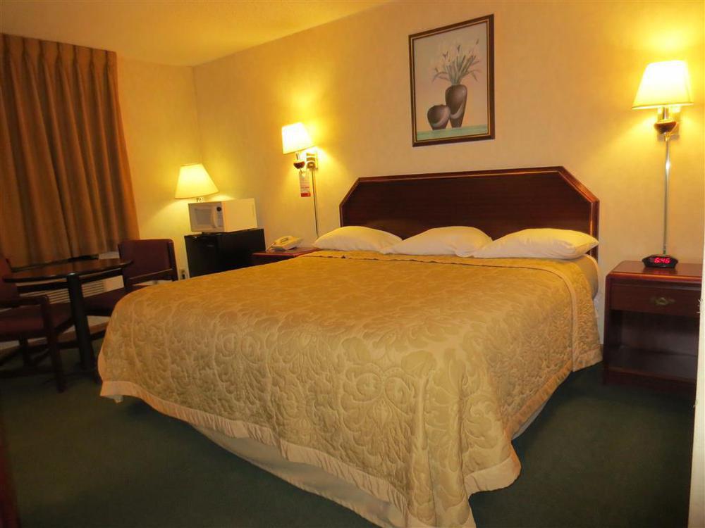 Americas Best Value Inn-Wenona Zimmer foto