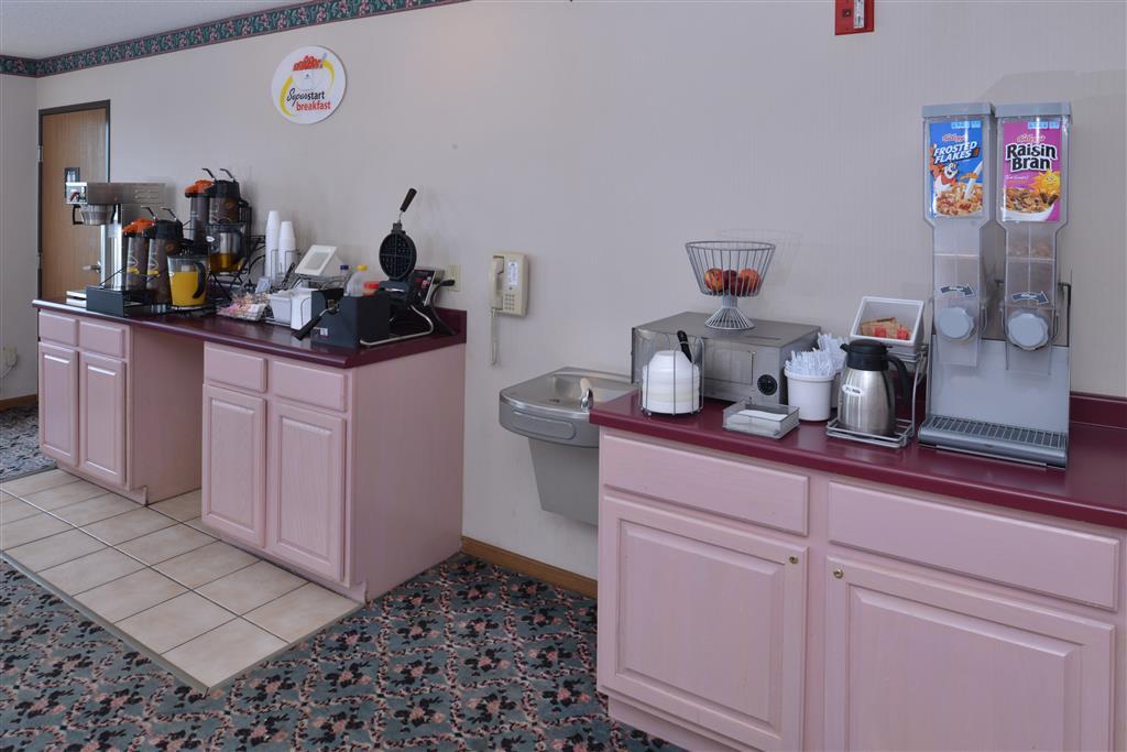Americas Best Value Inn-Wenona Restaurant foto